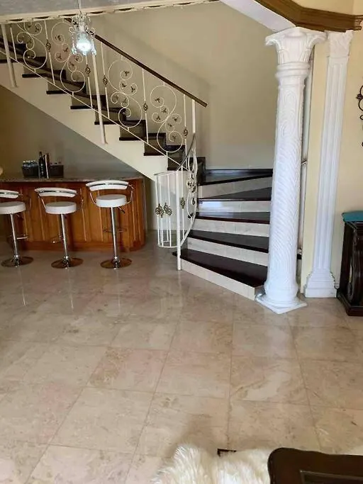 Vila Hill Top View Montego Bay 0*,
